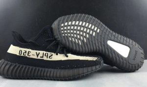 Why Are Sneakers An Extremely Important Part Of Fashion?