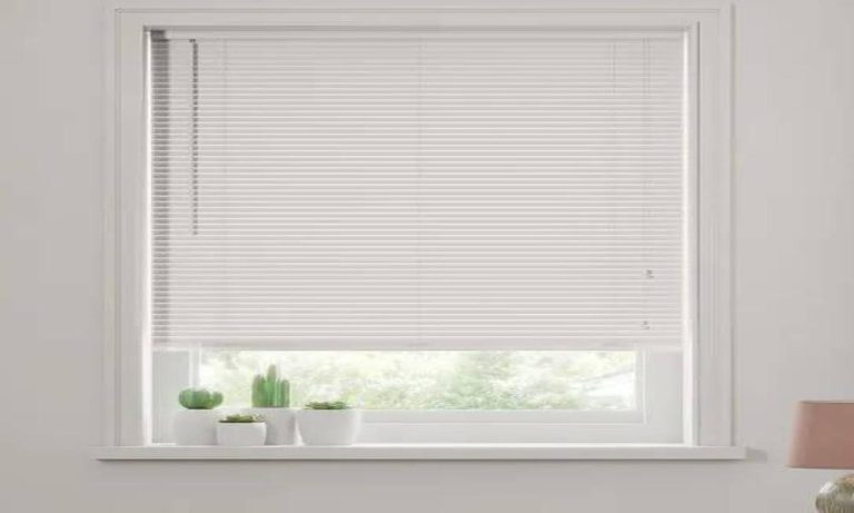 Care and Maintenance Tips for Wooden Blinds