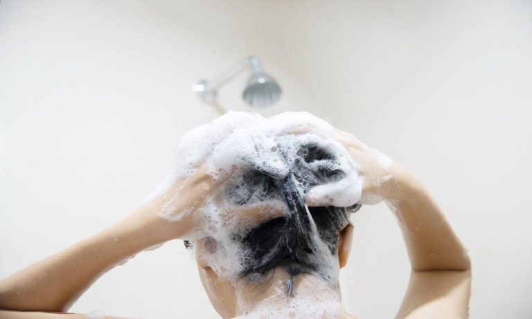 Why the Weather Changes the Rules for Your Shampoo for Itchy Scalp in Singapore
